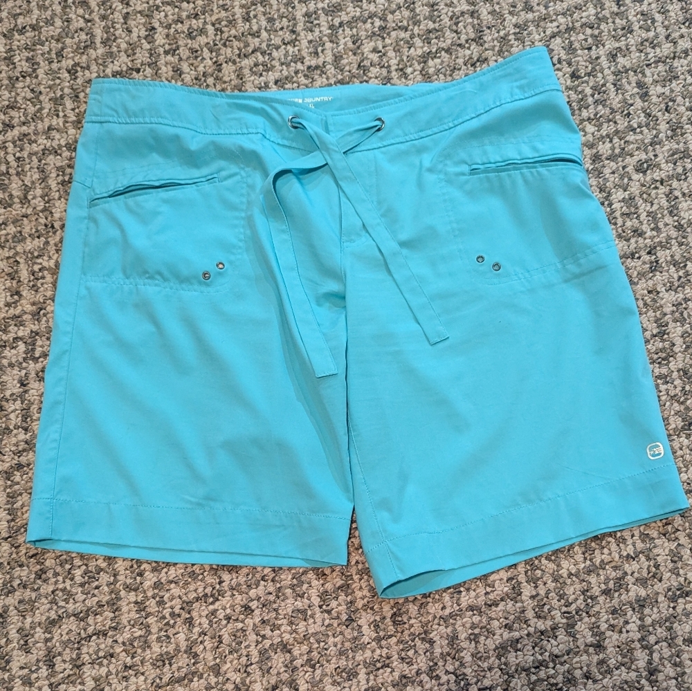 Free country cute shorts 10 inches long super comfy size 16/18
